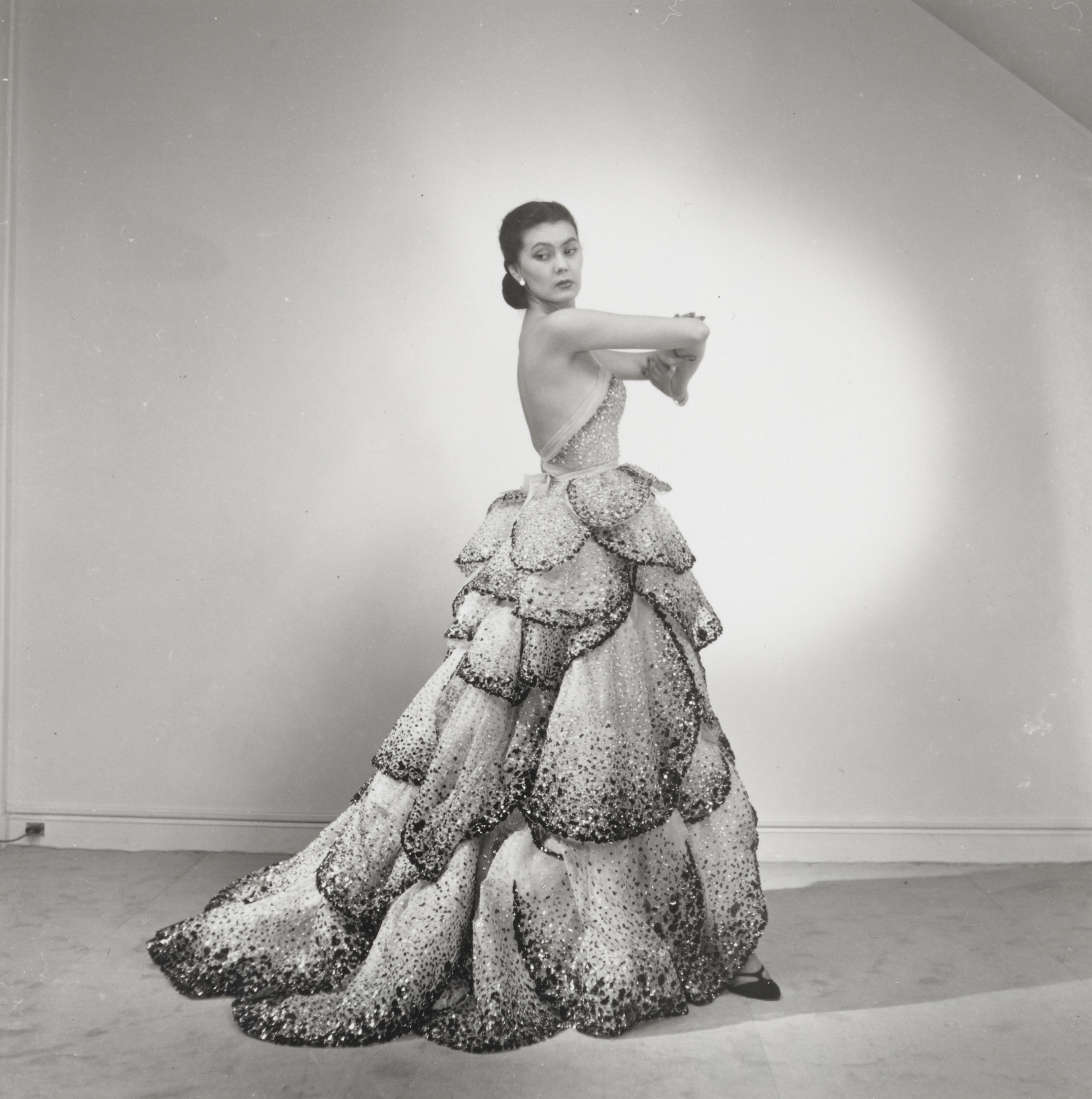 Junon, haute couture automne-hiver 1949, ligne Milieu du siècle | La Galerie Dior